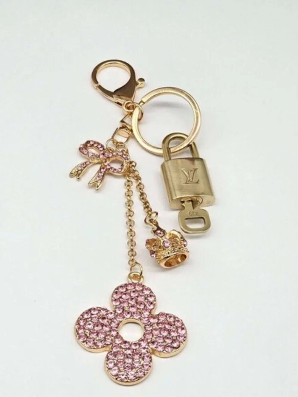 Louis Vuitton Authentic Gold Lock 🔒 Unbranded Flower Keychain Charm for Bags